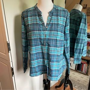 L.L.Bean XL Blue Plaid Button Down Shirt